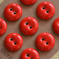 15-16 mm porcelain buttons very red