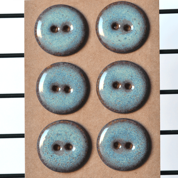 23mm ceramic buttons with bordeaux/blue gradient
