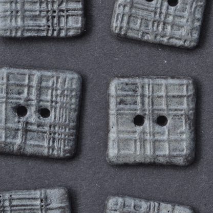 4 pcs. 20x20mm ceramic buttons charcoal