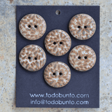 6 pcs. 23mm ceramic buttons beige/brown