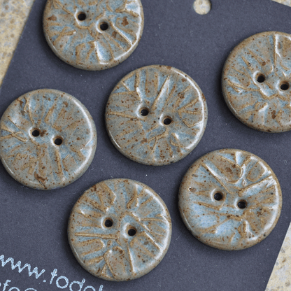 6 pcs. 23mm ceramic buttons rusty blue