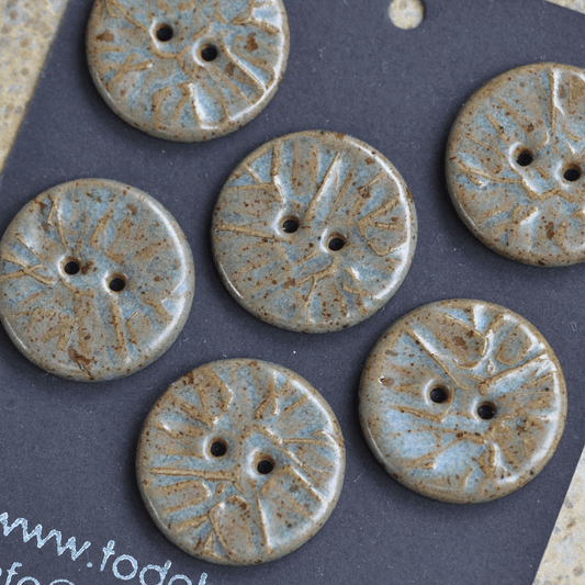 6 pcs. 23mm ceramic buttons rusty blue