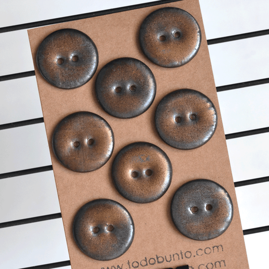 8 pcs. 23mm ceramic buttons bronze