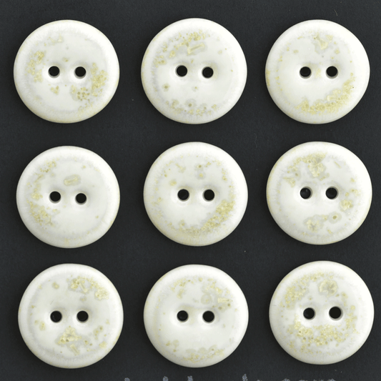 17/18mm porcelain buttons champagne