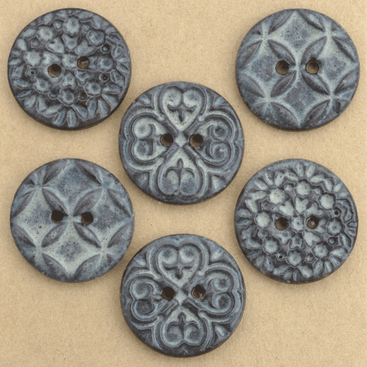 6 pcs. 22-23mm ceramic buttons orient