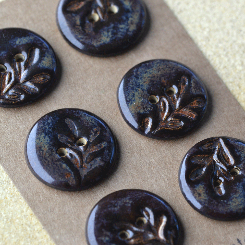 23mm ceramic buttons flora