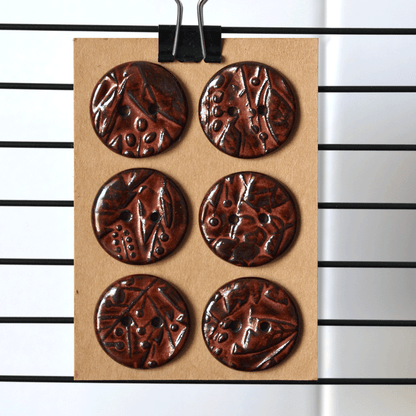 6 pcs. 29-30mm ceramic buttons cinnabar