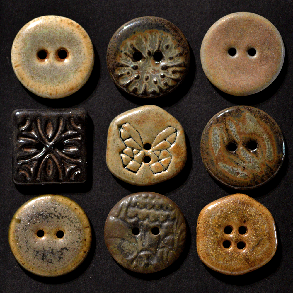 9 pcs. 23 mm ceramic buttons mix