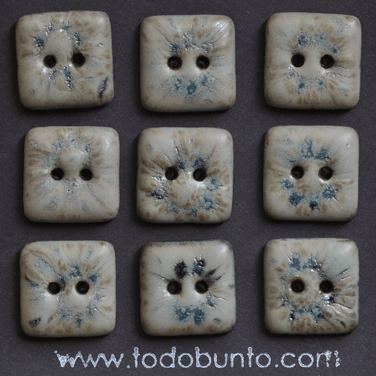 9 pcs. 17x17mm ceramic buttons rime ice