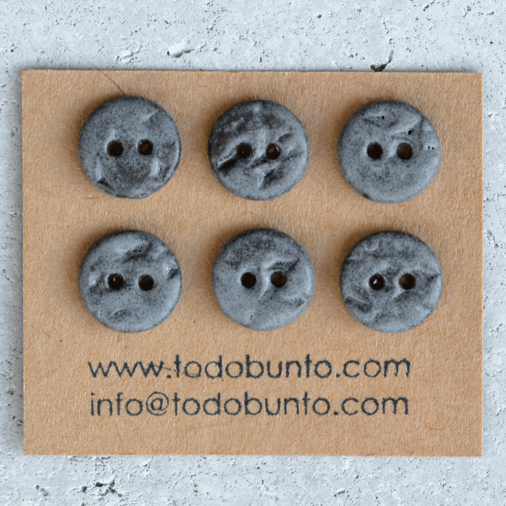 15-16mm ceramic buttons charcoal