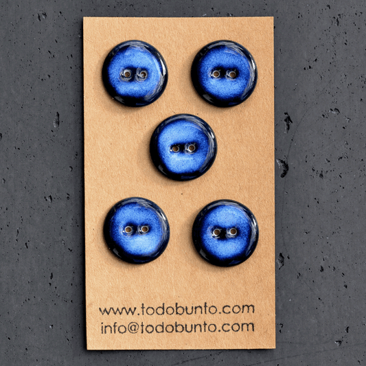 5 pcs. 22mm porcelain buttons blue gradient