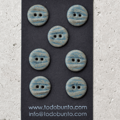 7 pcs. 18mm ceramic buttons pebbles