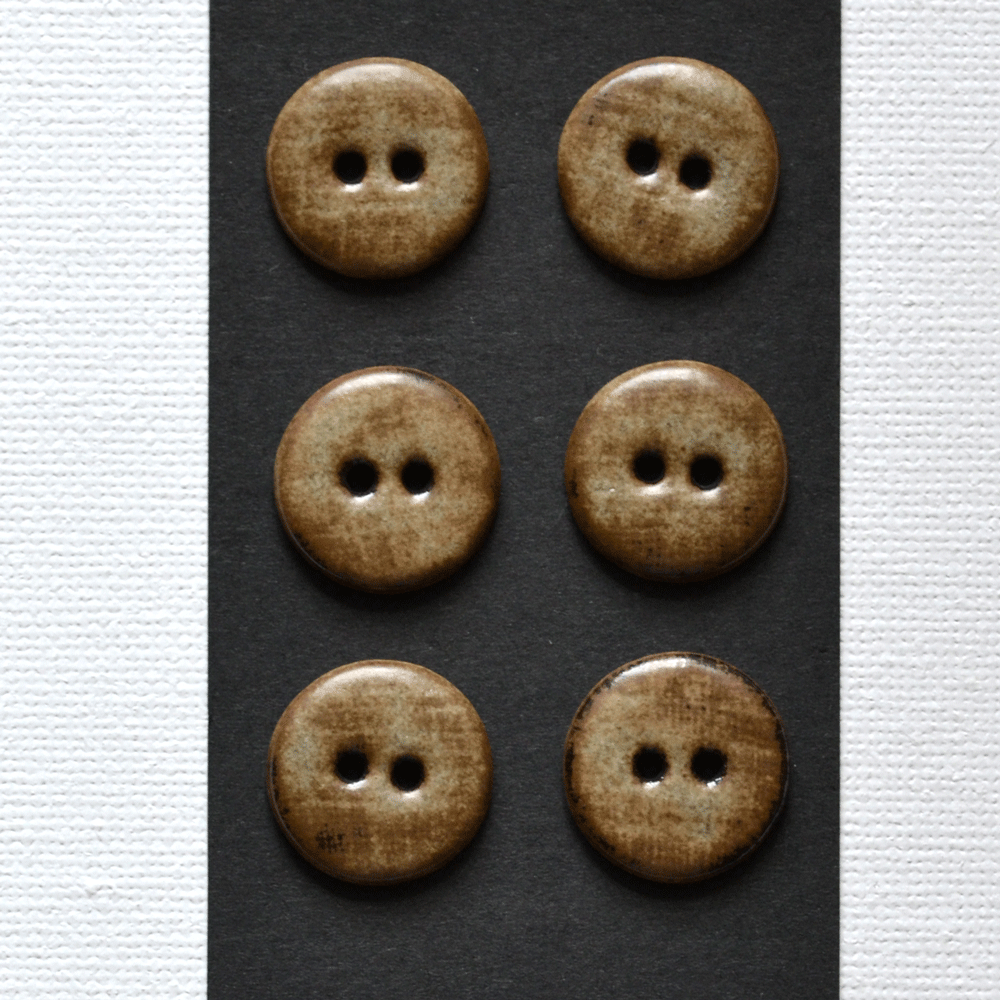 6 pcs. 18 mm ceramic buttons dunes