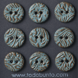 9 pcs. 18mm ceramic buttons lace