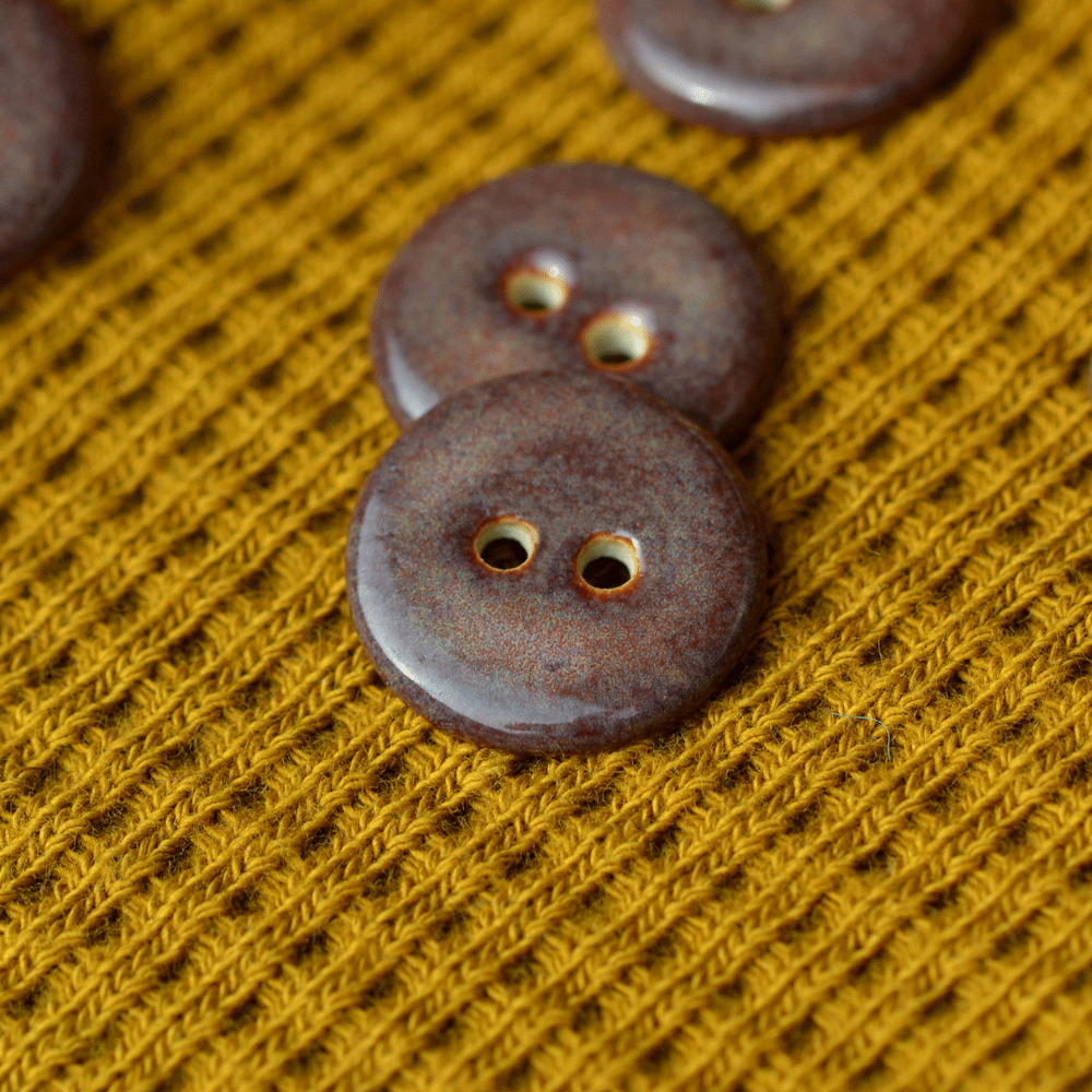 18mm ceramic buttons smokey merlot