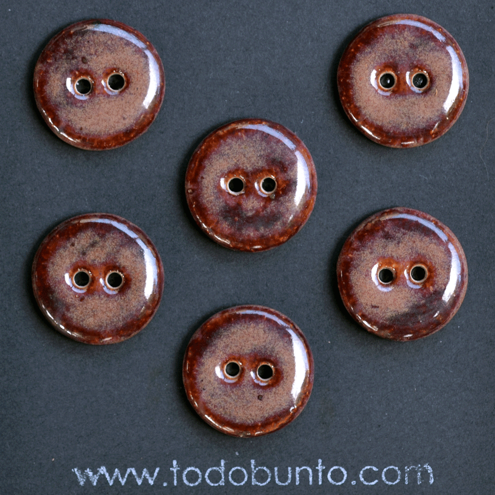 18mm (neu) ceramic buttons peppered plum