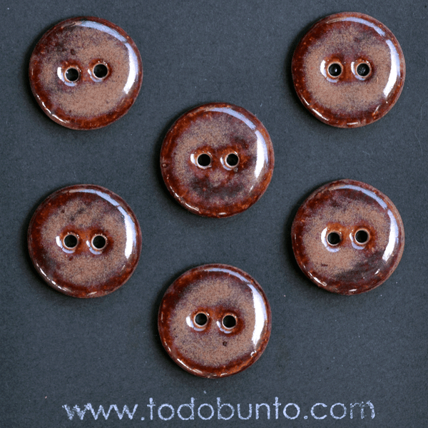 18mm (neu) ceramic buttons peppered plum