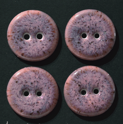 4 pcs.  22-23mm porcelain buttons blueberry cheesecake