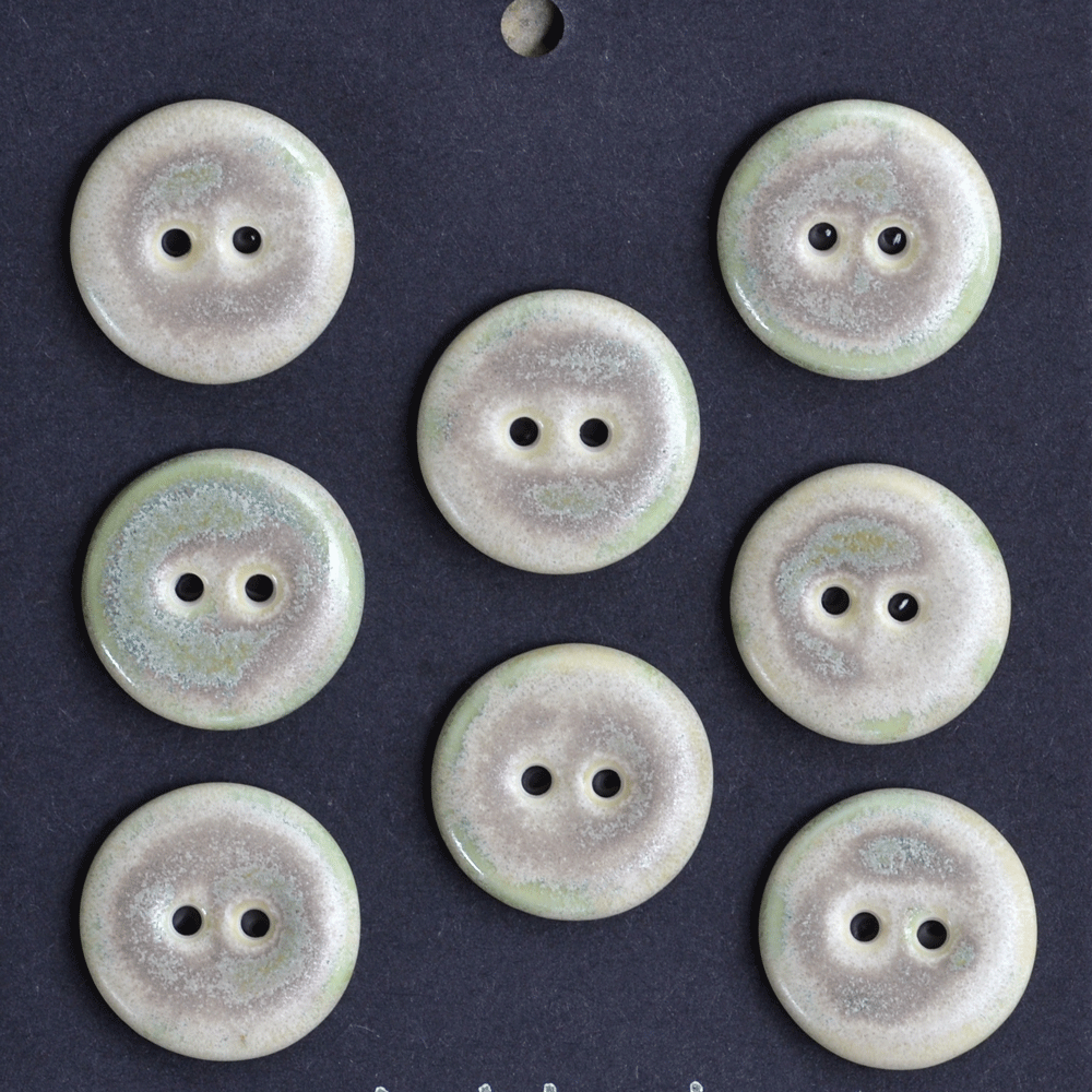 17-18mm porcelain buttons green alabaster