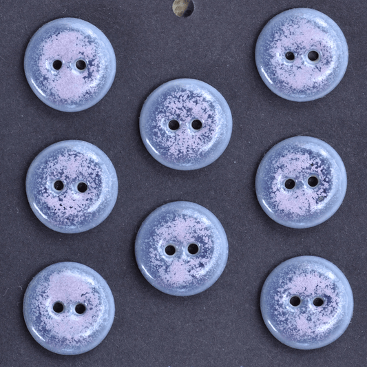 8 pcs. 17/18mm porcelain buttons lilac