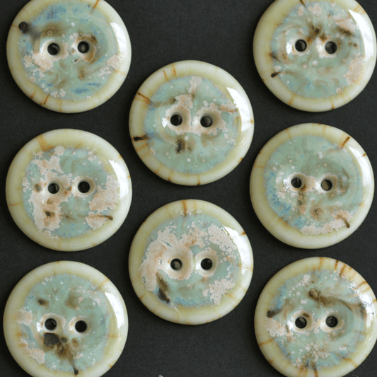22-23mm porcelain buttons mint shake