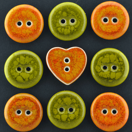9 pcs. 20-21mm  porcelain buttons mix