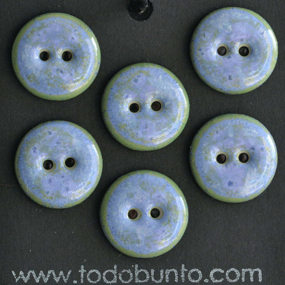 17-18 mm porcelain buttons lilac/green