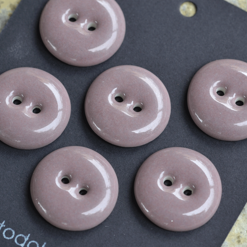 6 pcs. 20/21 mm porcelain buttons muave