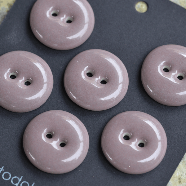 6 pcs. 20/21 mm porcelain buttons muave