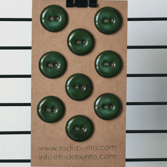 9 pcs 17mm porcelain buttons green