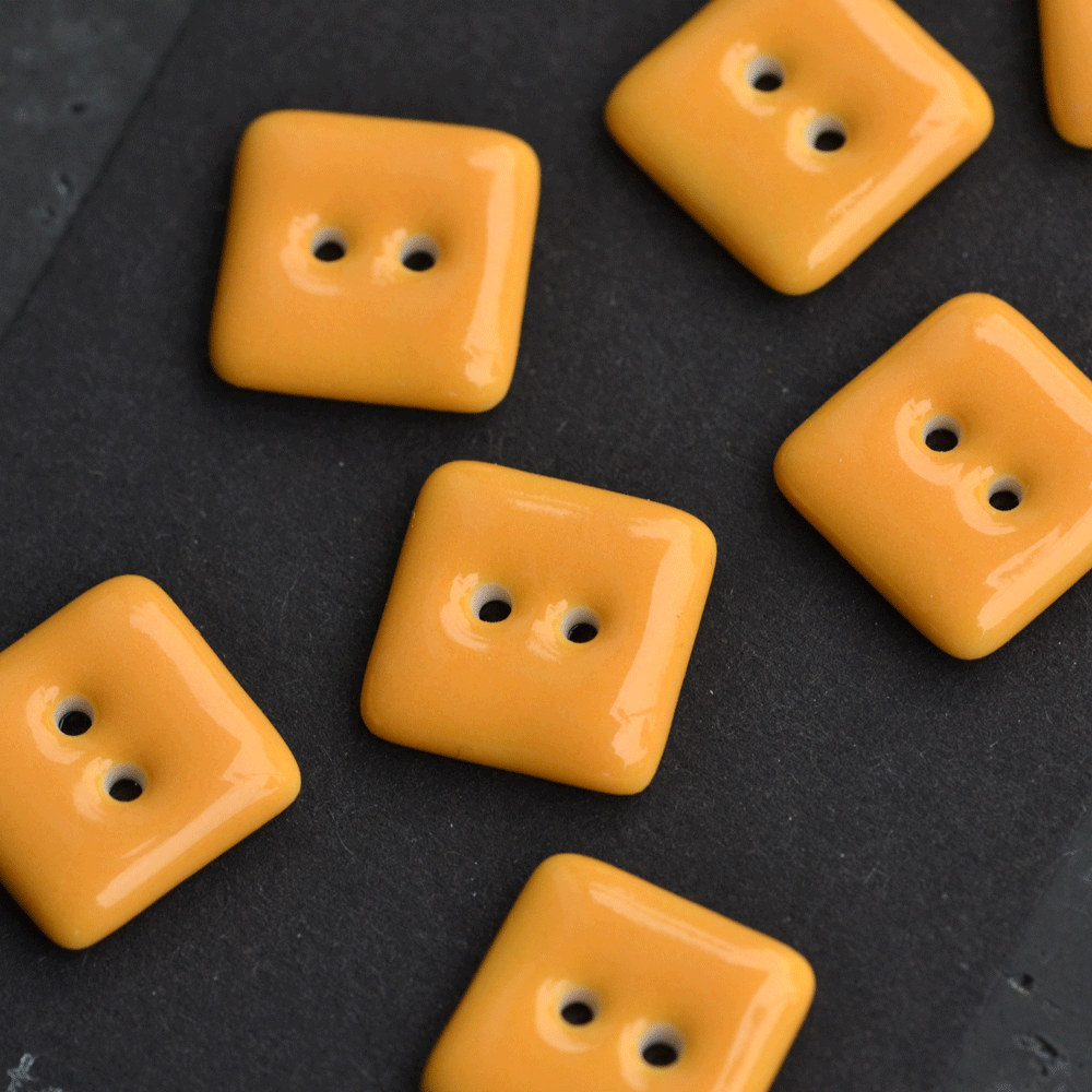 16x16mm porcelain buttons mango square