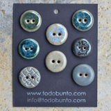 8 pcs. 17-18mm ceramic buttons mix