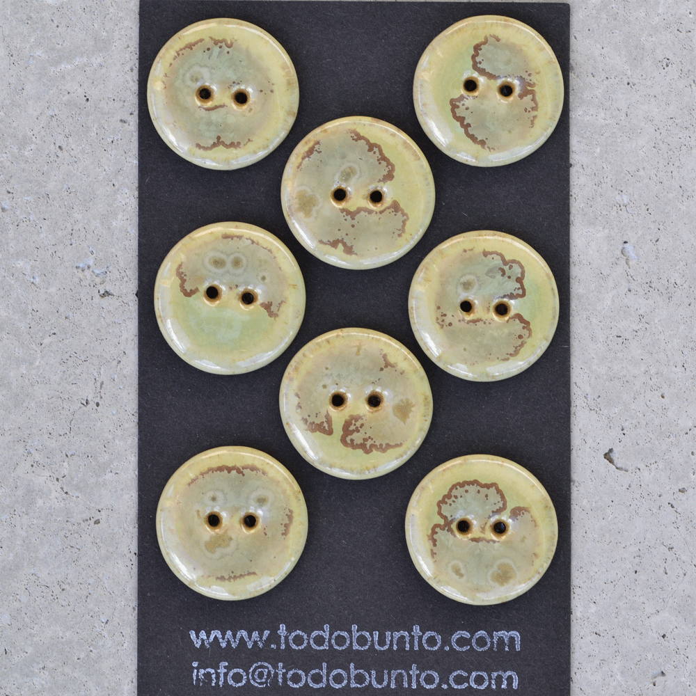 22-23mm ceramic buttons vanille