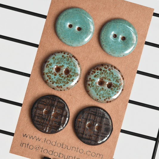 6 pcs. 23mm ceramic buttons mix