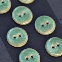 7 pcs. 18mm ceramic buttons frost green