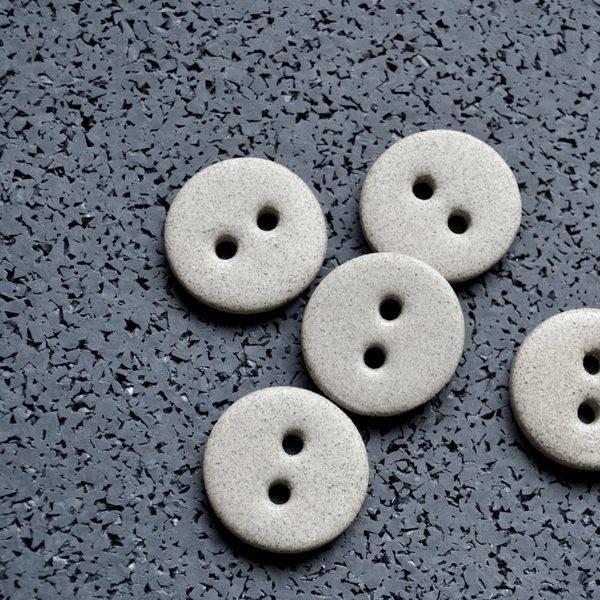 28mm ceramic buttons concrete with extra wide holes