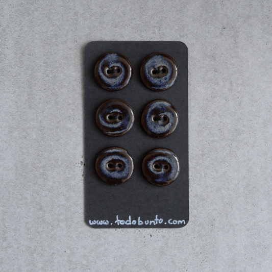 6 pcs. 18mm ceramic buttons blue/brown