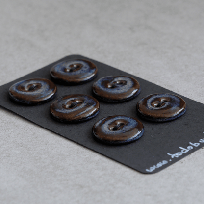 6 pcs. 18mm ceramic buttons blue/brown